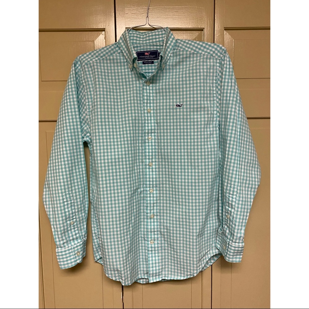 Vineyard Vines Button Down - image 1
